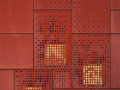 上海耐腐蚀冲孔板钢片覆盖比利时布鲁日的城市图书馆