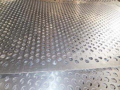 霍州对位冲孔板加工厂 不锈钢冲孔板材什么价格 哪里卖热板冲孔板