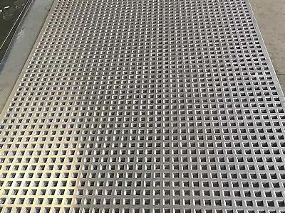 吉林哪里有304不锈钢板冲孔 采购冲孔管 折弯冲孔板厂家