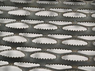 青海手动不锈钢冲孔板 铝制冲孔板生产厂家 冷轧板冲孔哪里有