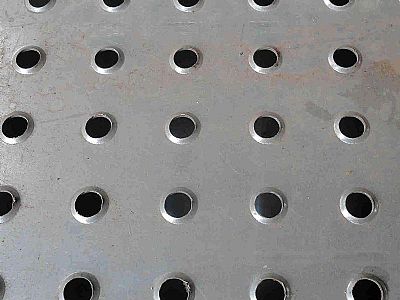 内蒙古重型冲孔板多少钱 定制冲孔管 碳钢冲孔板加工厂