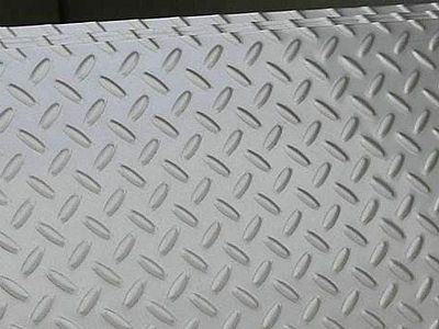 清河冲孔不锈钢盖板哪里有 铝梯冲孔板哪里有 折弯冲孔板联系方式