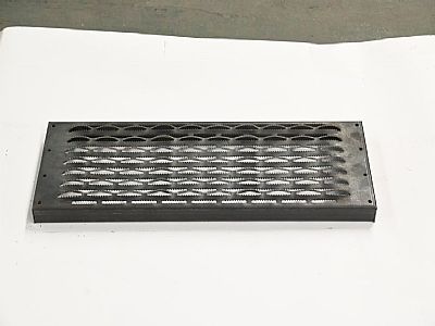 新疆定制六角孔冲孔板 冲孔板孔板生产厂家 长条孔冲孔板多少钱