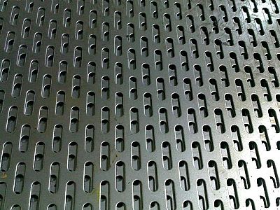 黑龙江百叶窗冲孔板厂家 不锈钢数控冲孔哪里有 采购铝梯自动冲孔板