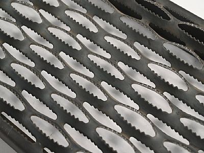 内蒙古筛板冲孔厂家 采购铝冲孔 方管冲孔板什么价格